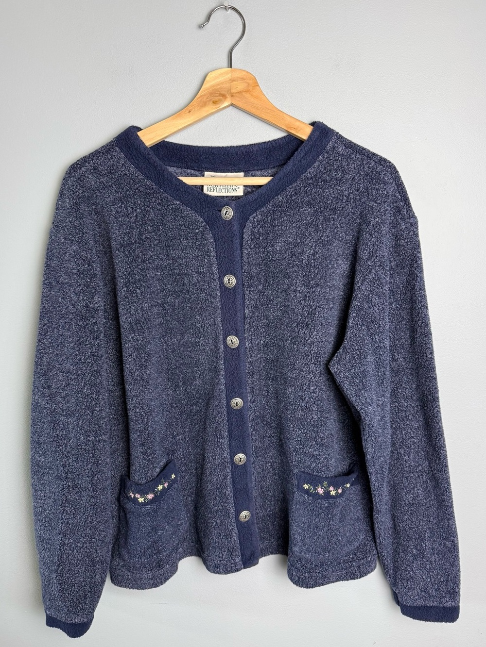 Vintage Button-Front Women’s Fleece Sweater Cardigan